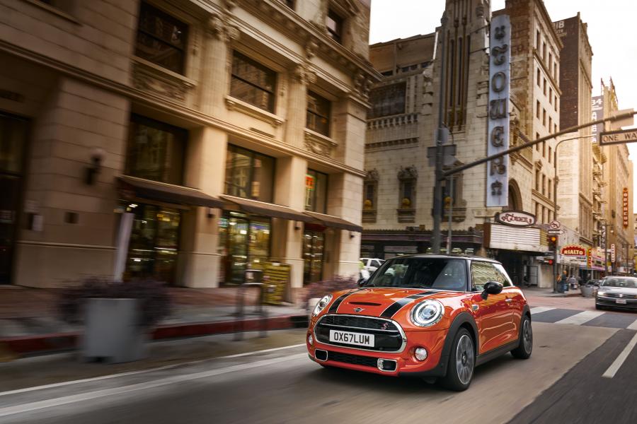  Mini Cooper S (F56) 2018 года  (WW) (фото 72 из 196)